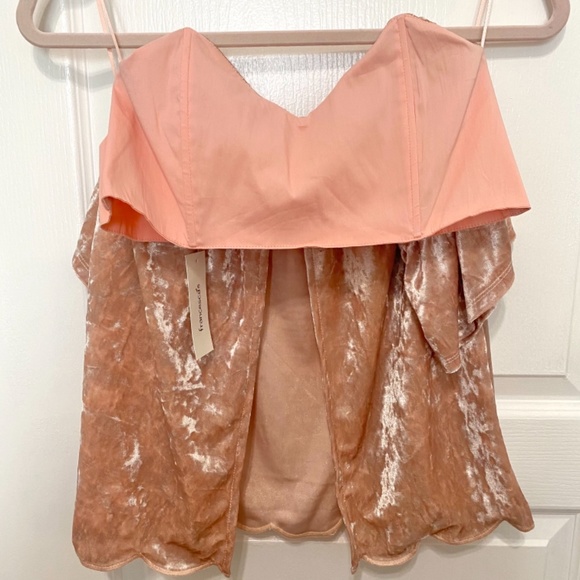 NWT Velvet Pink Top from Francesca’s Size Medium - Picture 9 of 16